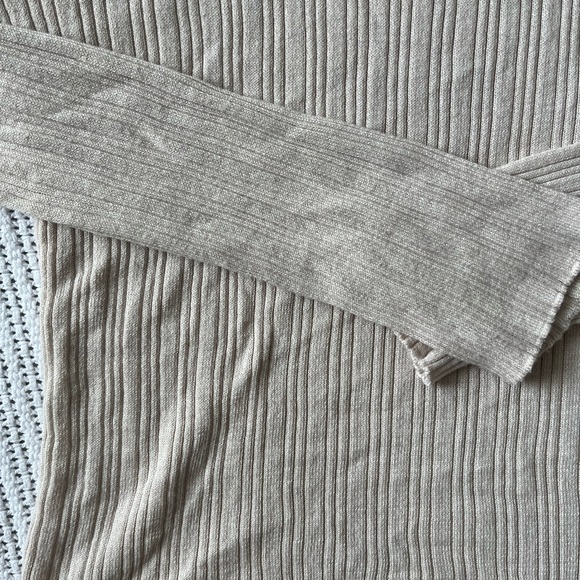 Rib-Knit Mock Turtleneck Top - Picture 5 of 7